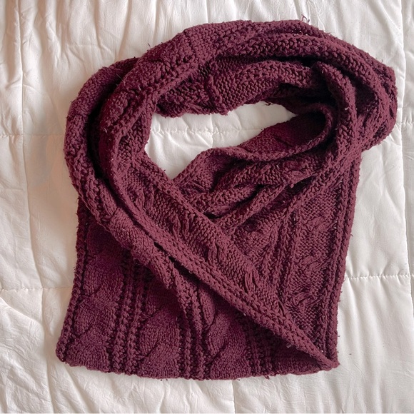 Red Infinity Scarf - Picture 3 of 5